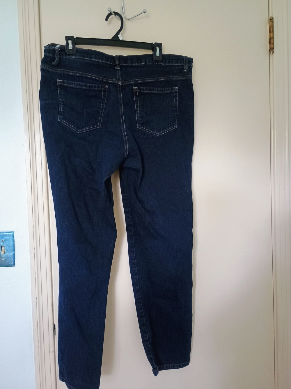 Gloria Vanderbilt Dark Indigo Straight-Leg Women's Jeans - Picture 2 of 6